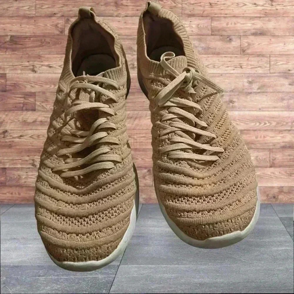 APL: ATHLETIC PROPULSION LABS Techloom Wave low-top sneakers Rose Gold & Pink 10 - Picture 5 of 8